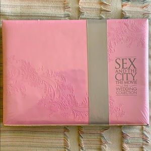 New: Sex and the City - The Wedding Collection